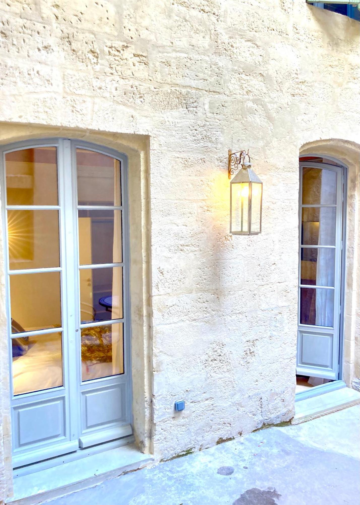 Le Petit Avignon - Chambres & Appartement A Deux Pas Du Pont D'Avignon Et Du Palais Des Papes 외부 사진