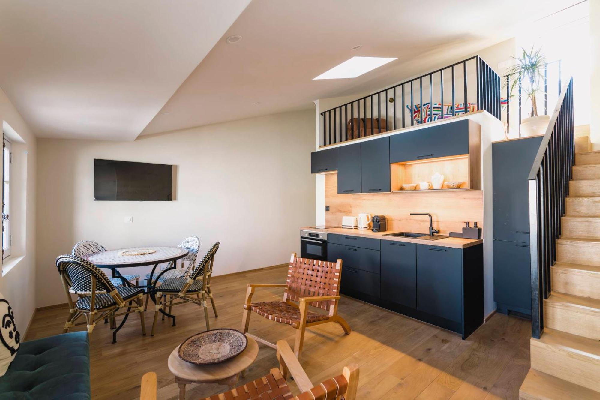 Le Petit Avignon - Chambres & Appartement A Deux Pas Du Pont D'Avignon Et Du Palais Des Papes 외부 사진