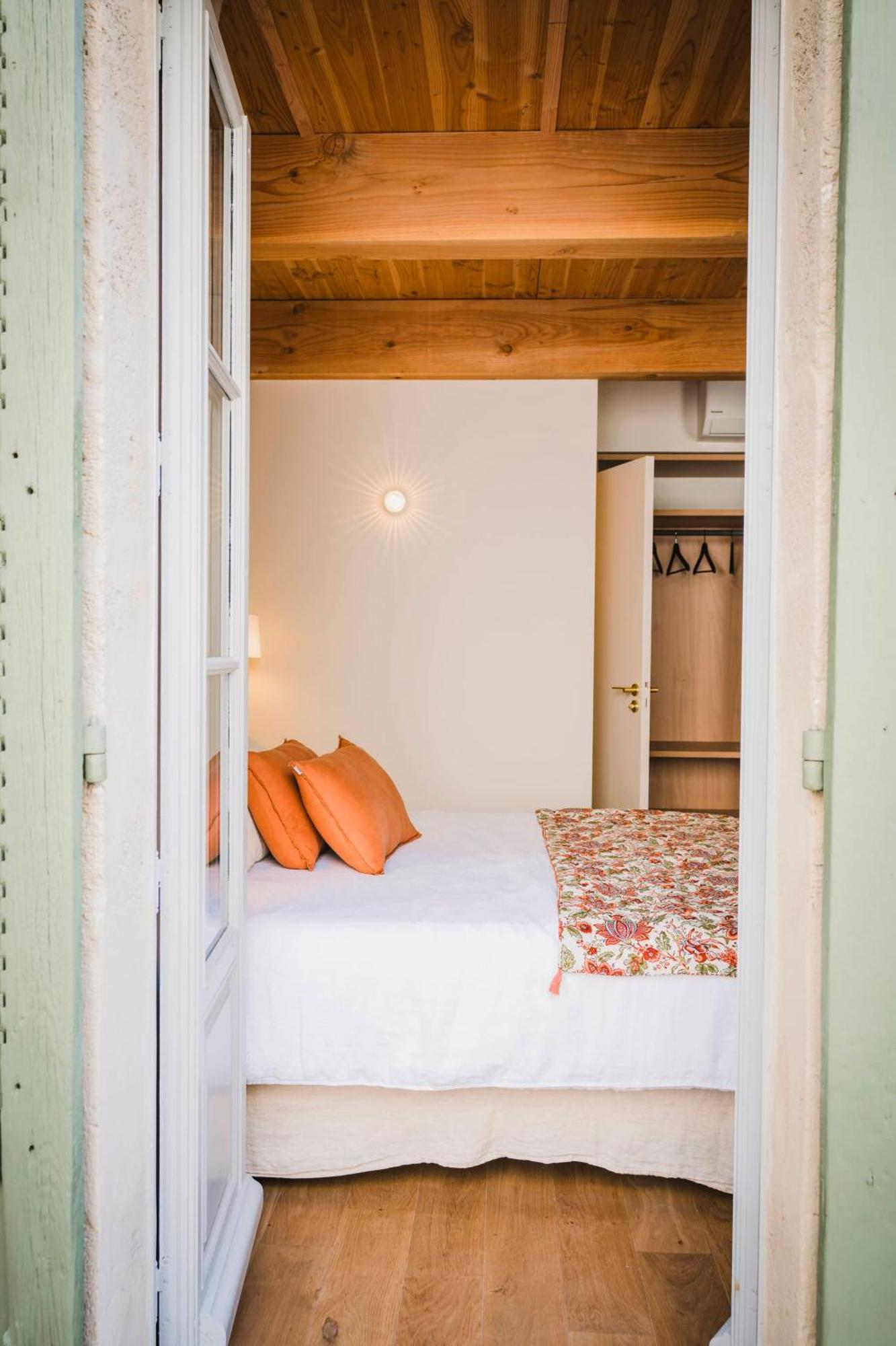 Le Petit Avignon - Chambres & Appartement A Deux Pas Du Pont D'Avignon Et Du Palais Des Papes 외부 사진