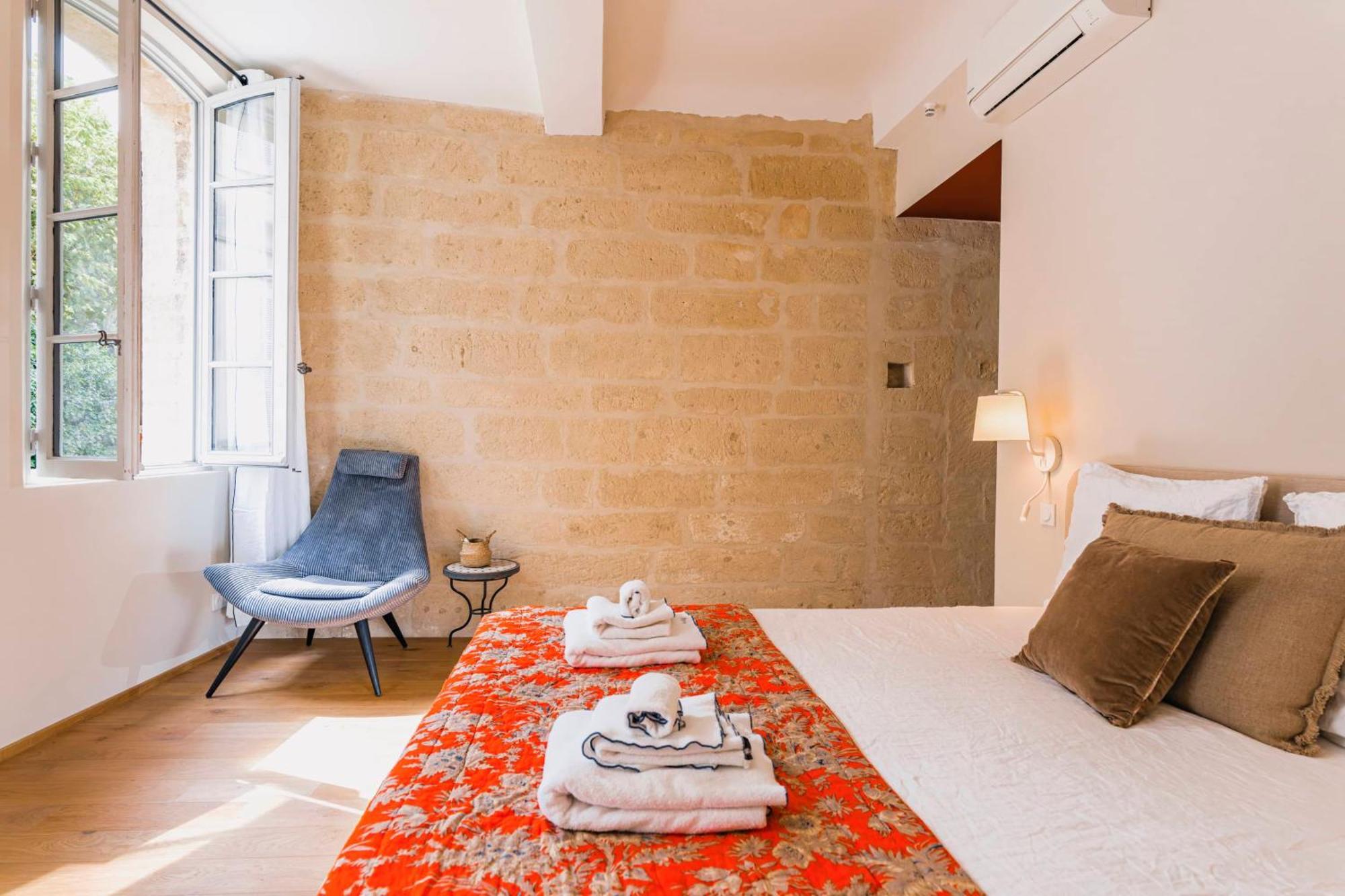 Le Petit Avignon - Chambres & Appartement A Deux Pas Du Pont D'Avignon Et Du Palais Des Papes 외부 사진